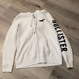 White hollister jacket, with hoodie